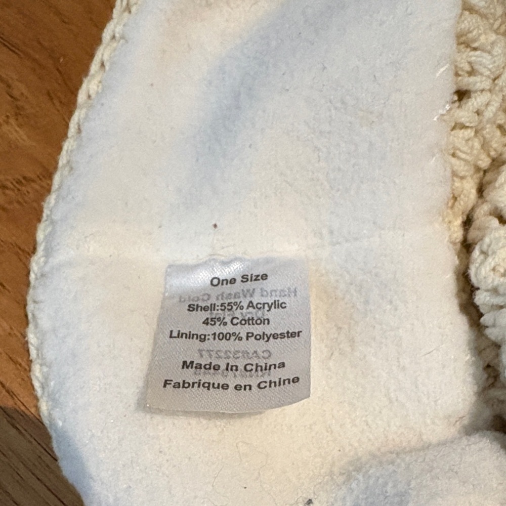 Marmot Off-White Knit Cap - Picture 3 of 3